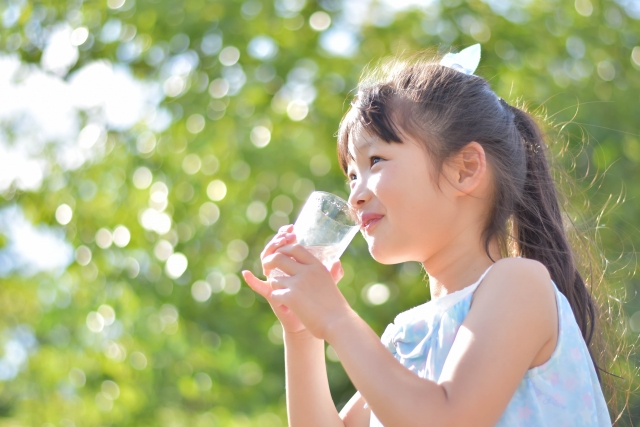 浄水型は月々定額料金なのでお安い！ミネラル水が飲み放題